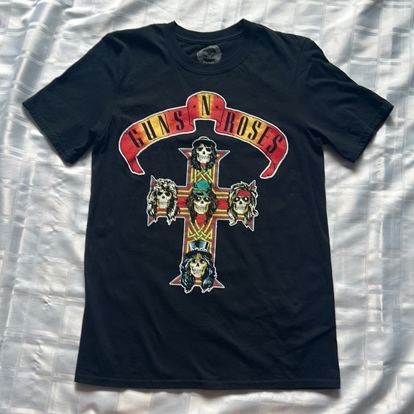 Guns N’ Roses Other - Guns N’ Roses Unisex Skull and Cross Unisex 2021 Tour T-shirt